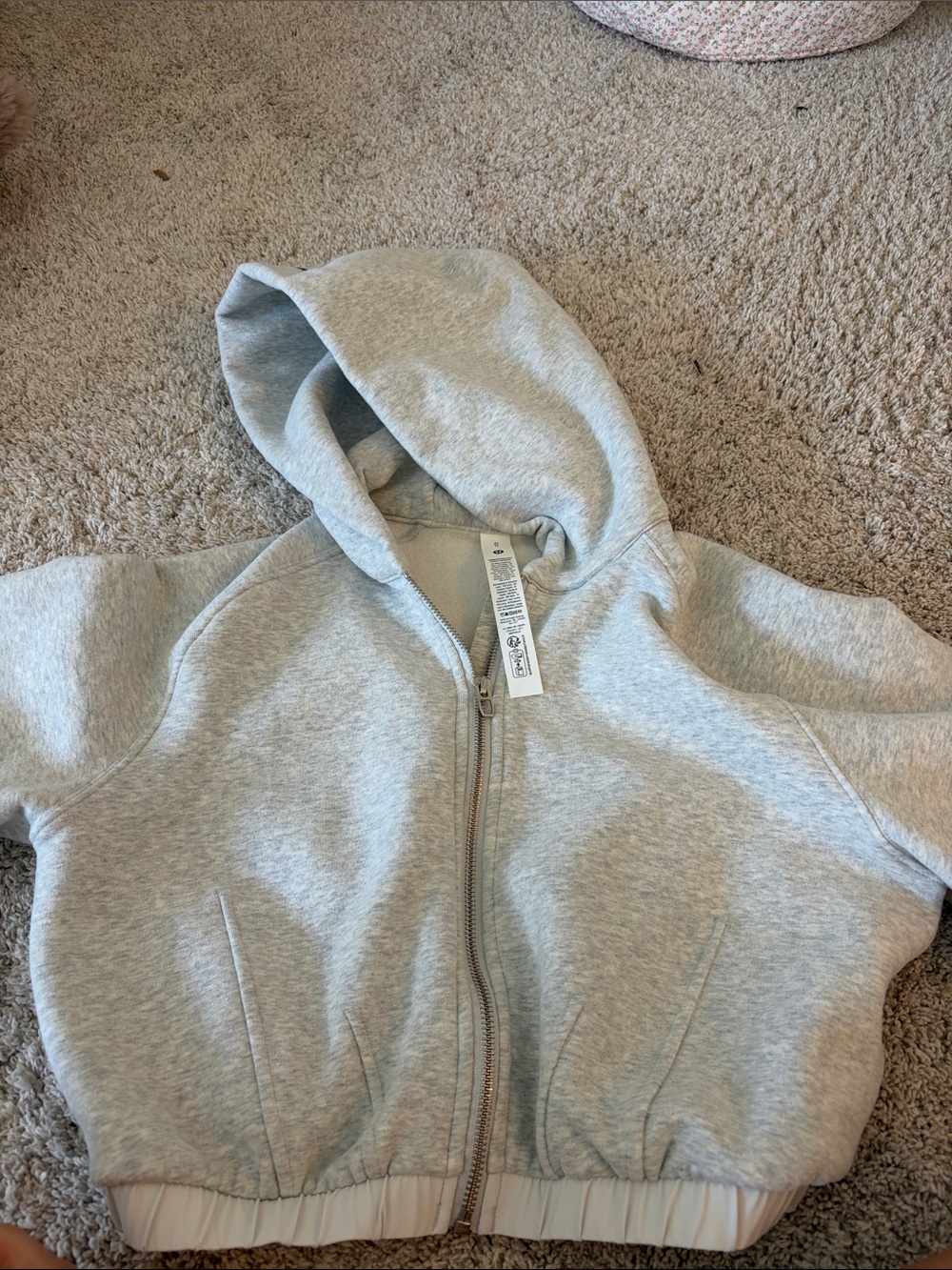 Lululemon Loungeful Relaxed-Fit Full-Zip Cropped Hoodie